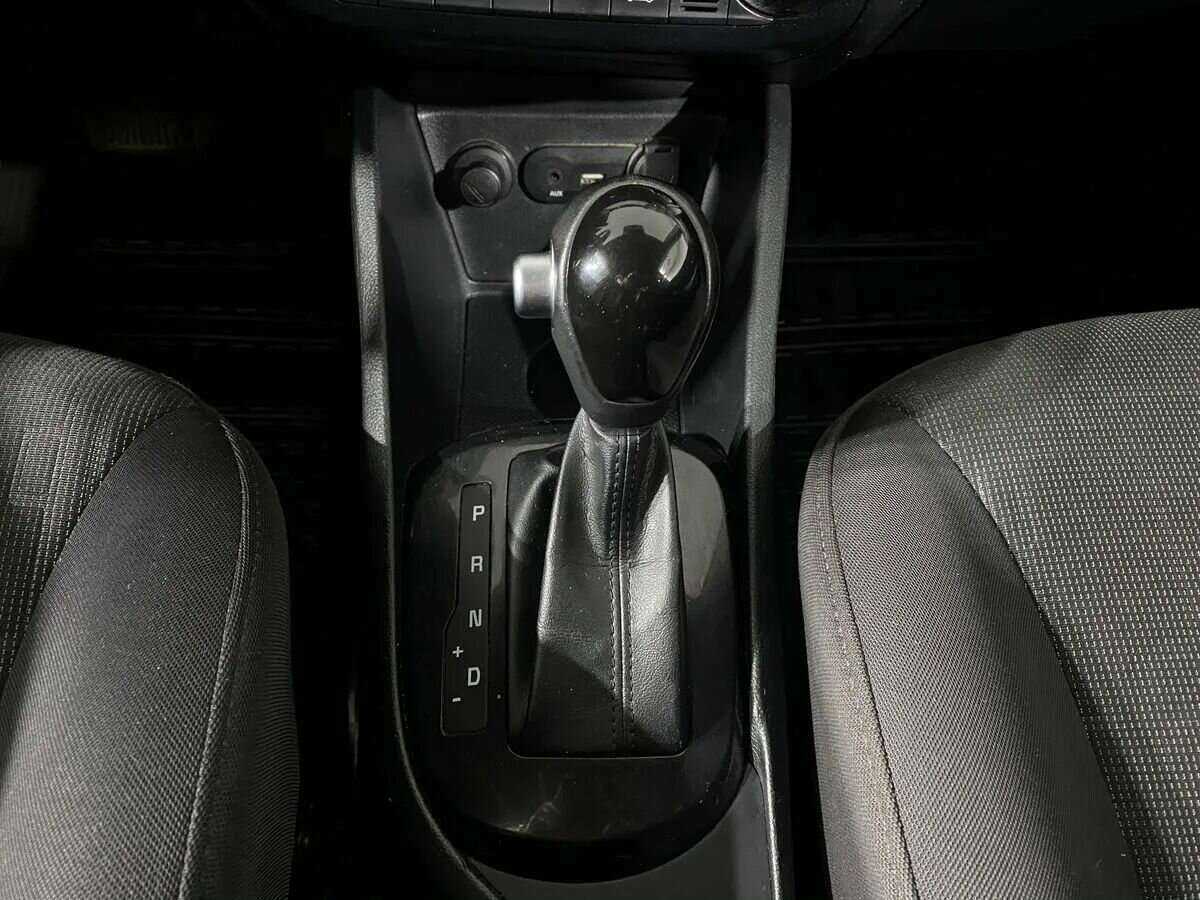 Kia Rio, 2017 - Фото №11