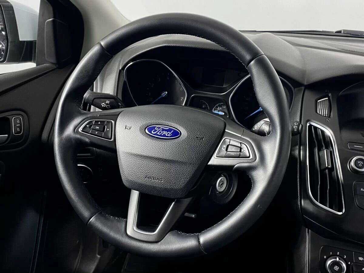 Ford Focus, 2018 - Фото №9