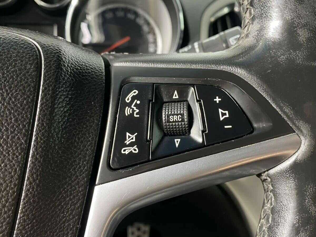 Opel Astra, 2012 - Фото №12