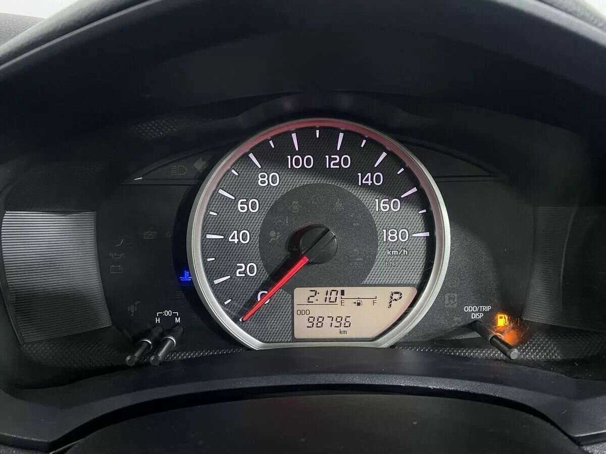 Toyota Corolla Axio, 2016 - Фото №11