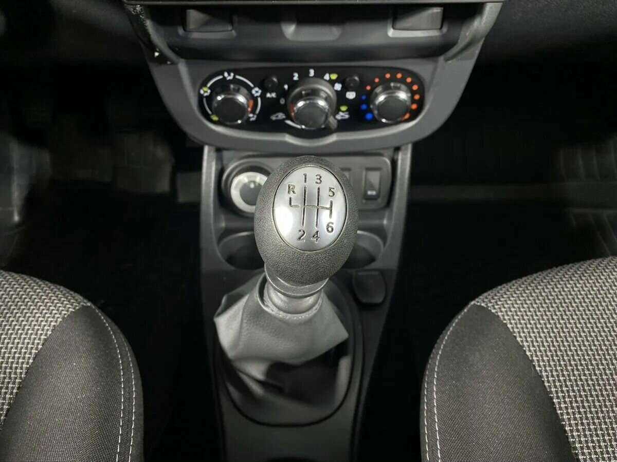 Renault Duster, 2018 - Фото №9