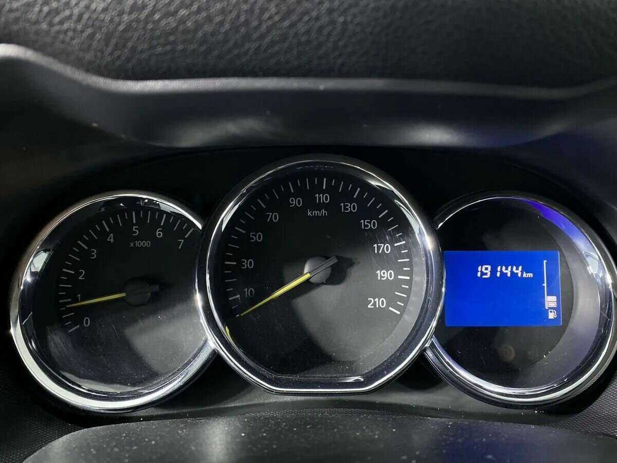 Renault Duster, 2018 - Фото №10