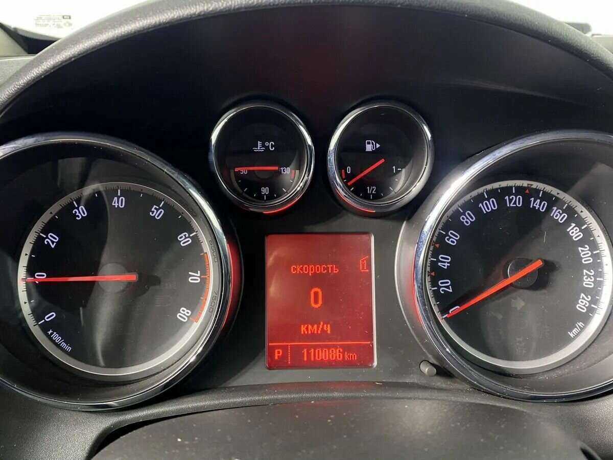 Opel Astra, 2012 - Фото №14