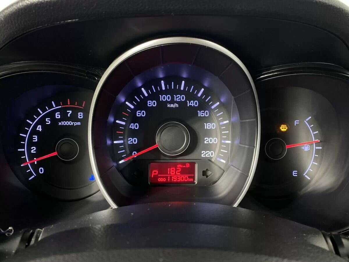 Kia Rio 4-speed, 2013 - Фото №11