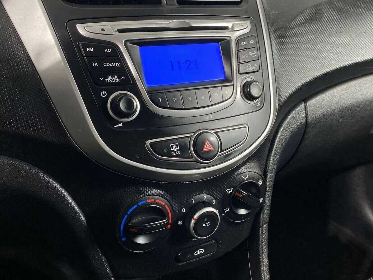 Hyundai Solaris, 2014 - Фото №11