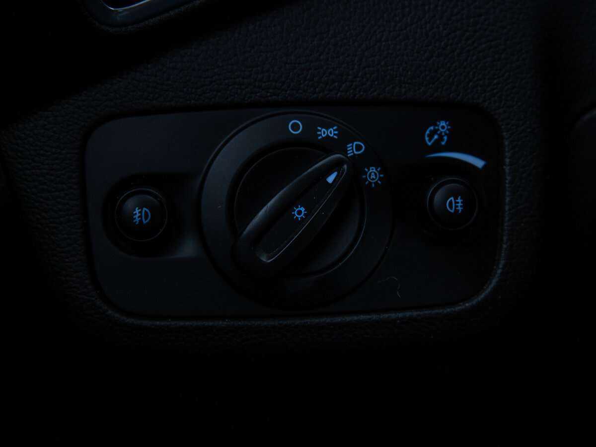 Ford Kuga, 2015 - Фото №13