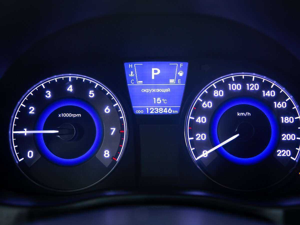 Hyundai Solaris, 2013 - Фото №13