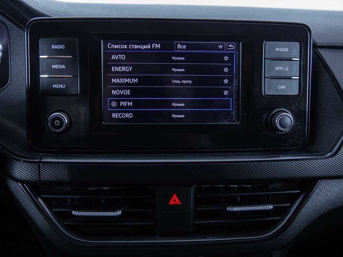 Volkswagen Polo, 2020 - Фото №11