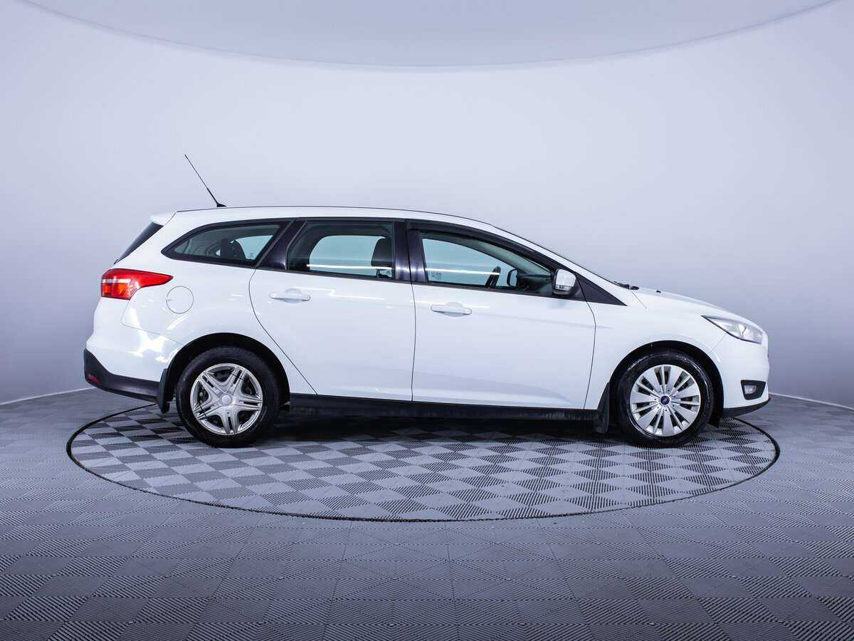 Ford Focus, 2015 - Фото №3