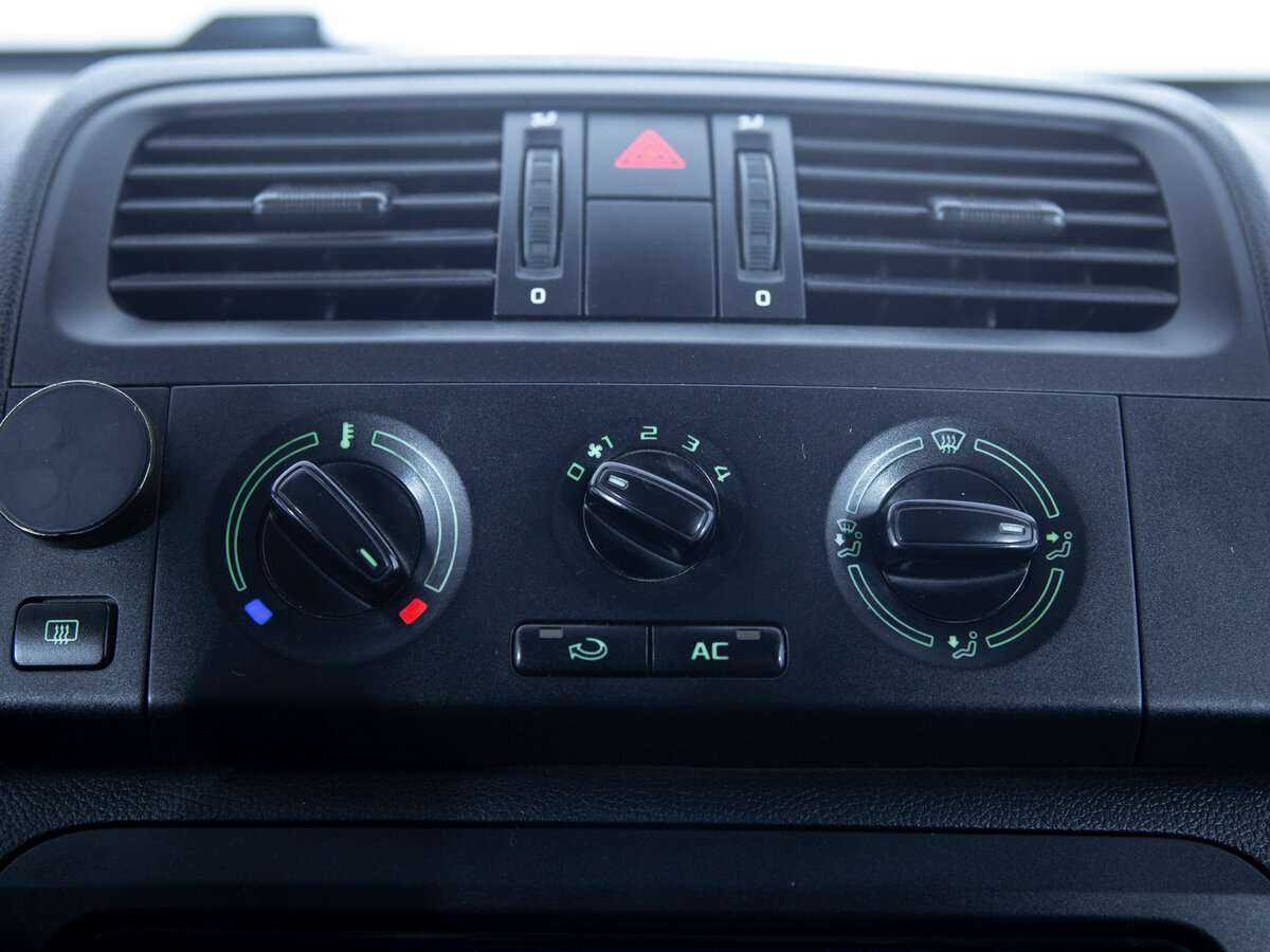 Skoda Fabia, 2013 - Фото №15