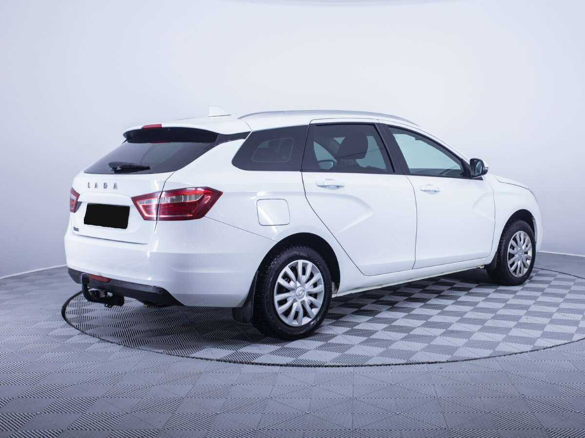Lada (ВАЗ) Vesta SW, 2018 - Фото №4