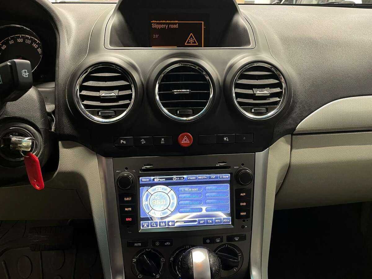 Opel Antara, 2012 - Фото №4