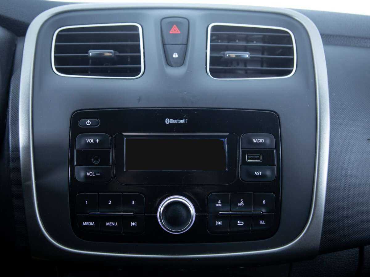 Renault Logan Stepway, 2019 - Фото №15