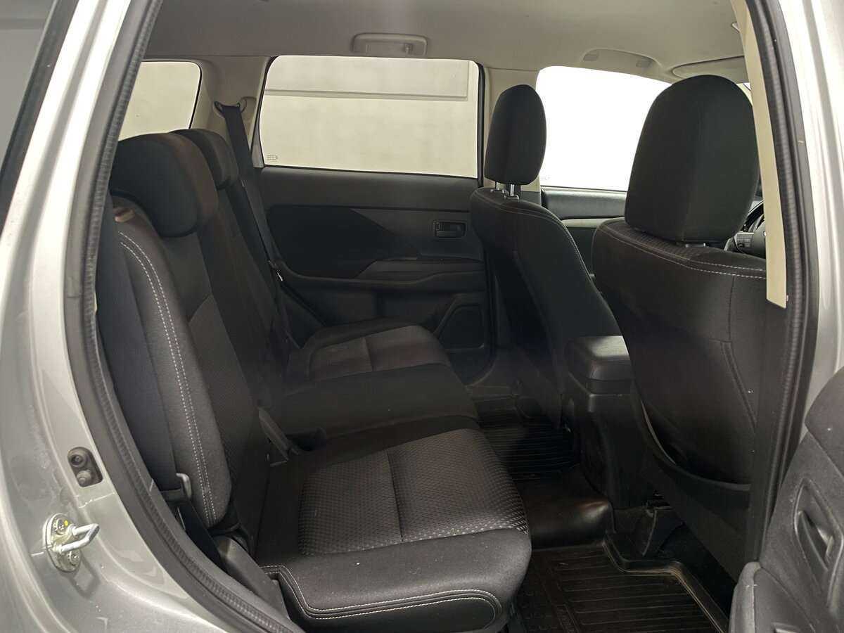 Mitsubishi Outlander, 2016 - Фото №6