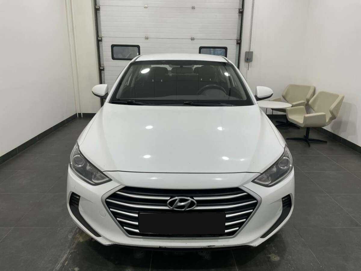 Hyundai Elantra, 2016 - Фото №1