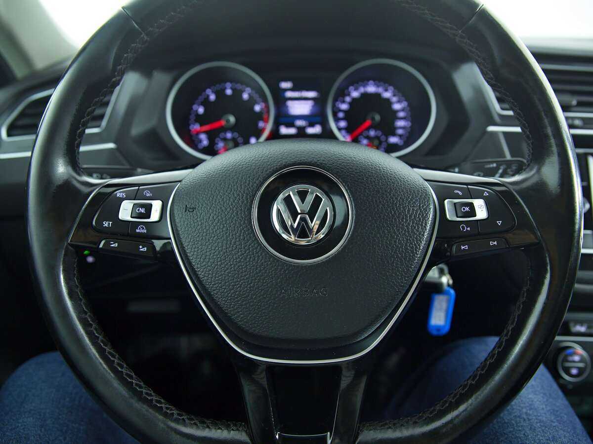 Volkswagen Tiguan, 2017 - Фото №9