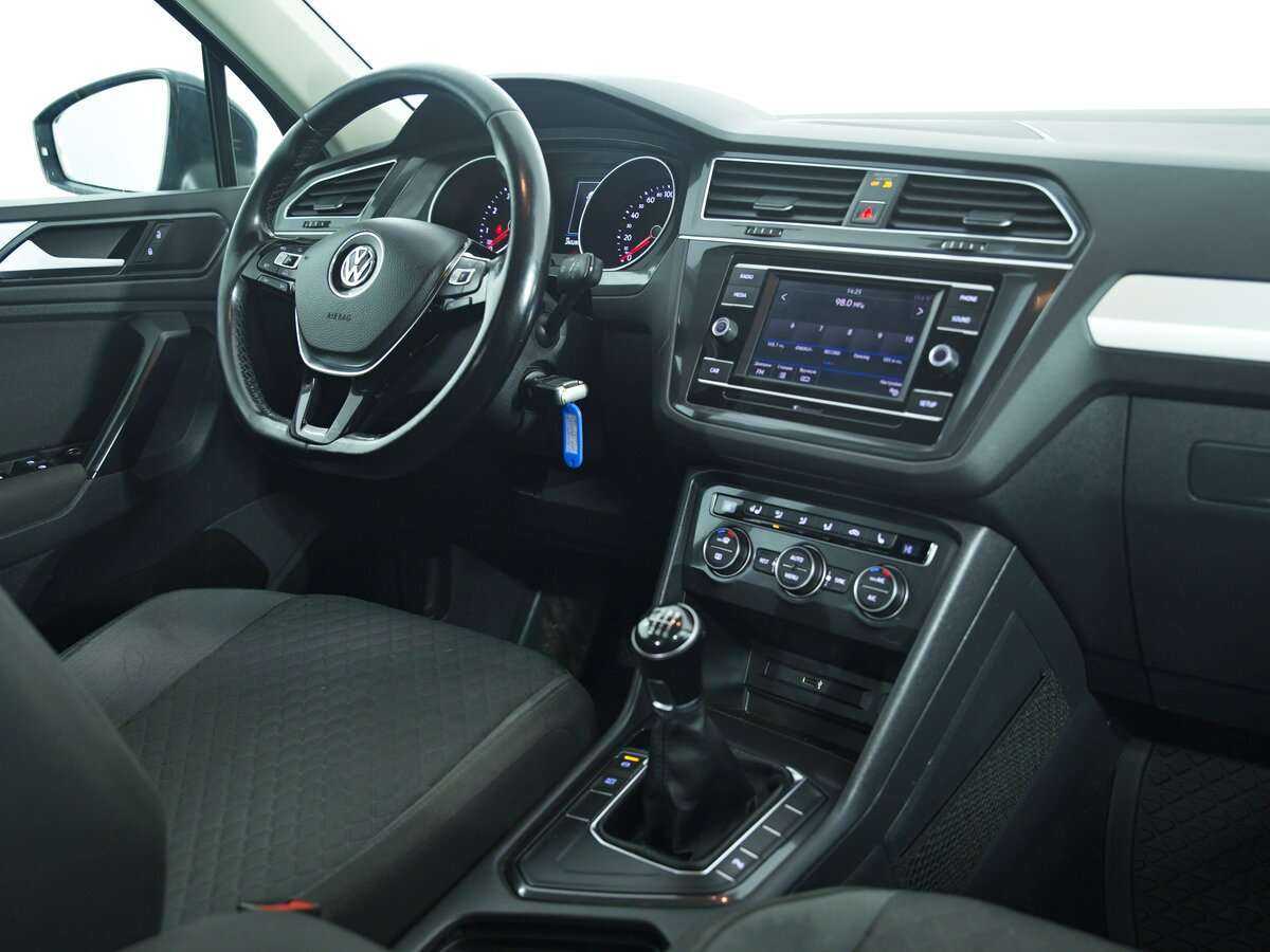 Volkswagen Tiguan, 2017 - Фото №10