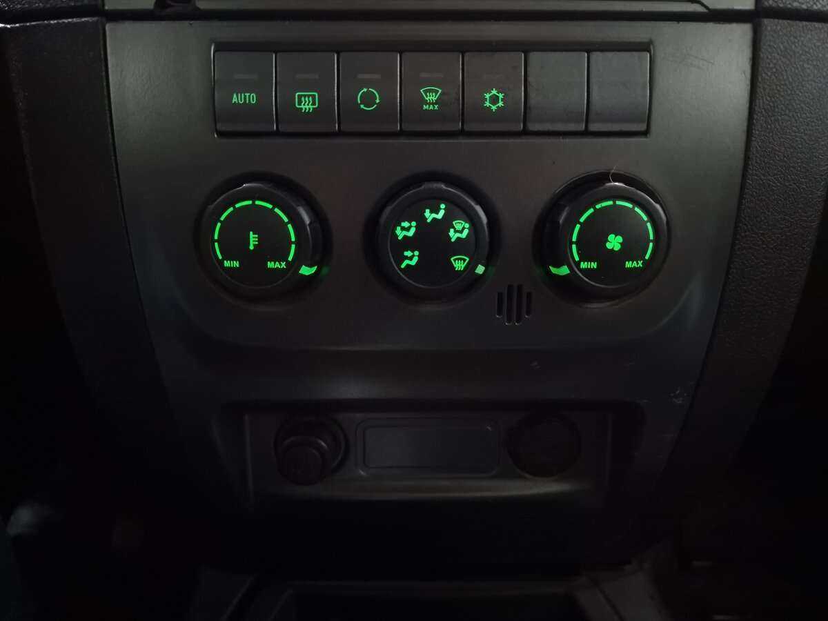 УАЗ Patriot, 2012 - Фото №7