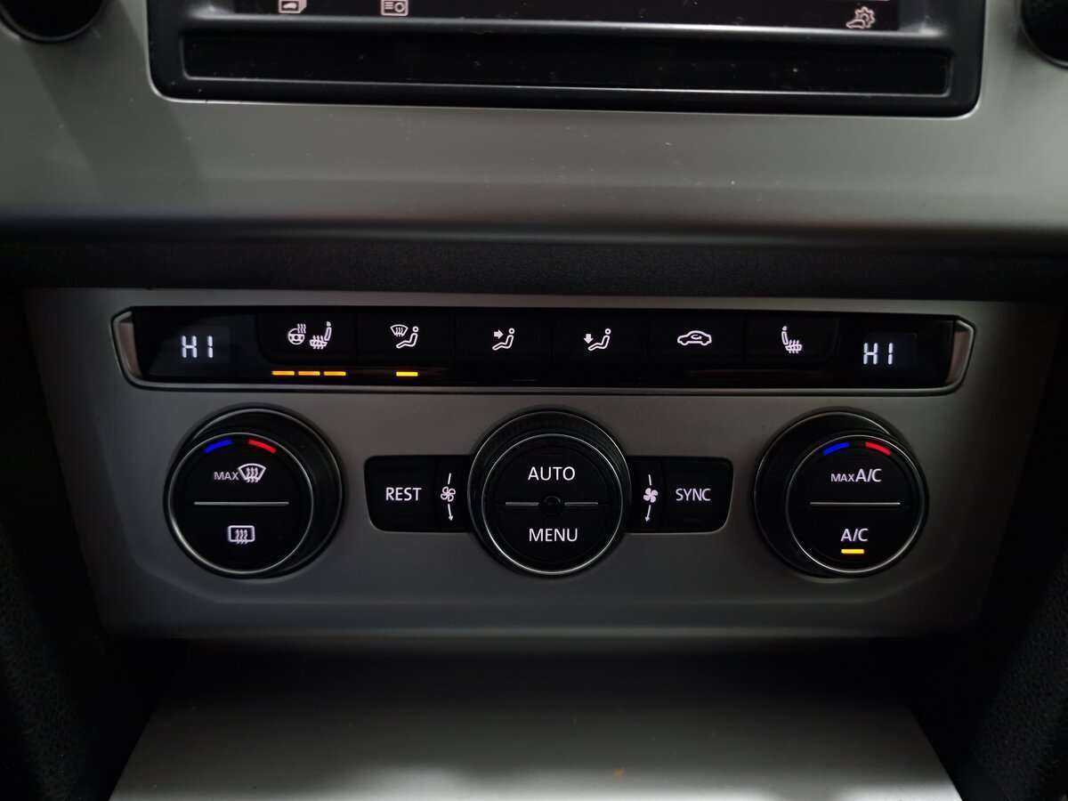 Volkswagen Passat, 2015 - Фото №7