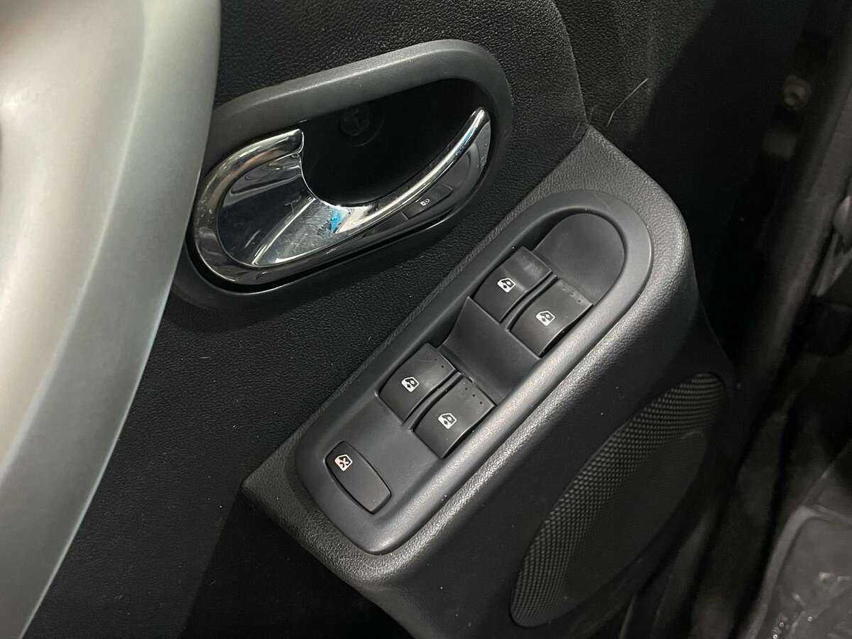 Nissan Terrano, 2015 - Фото №10