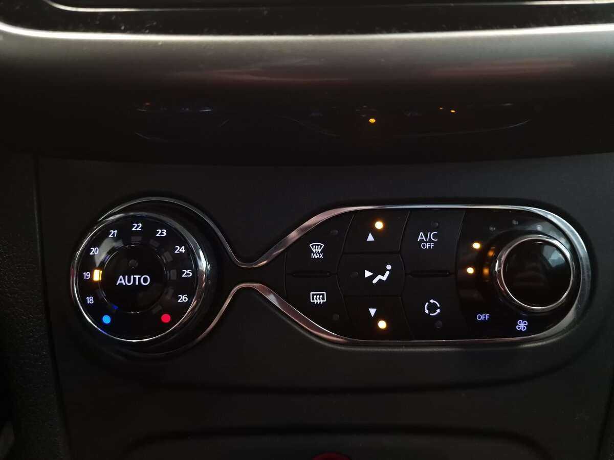 Renault Sandero, 2019 - Фото №10