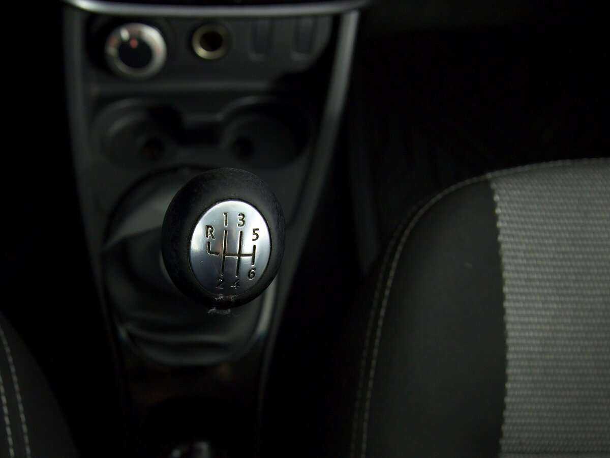 Renault Duster, 2012 - Фото №12