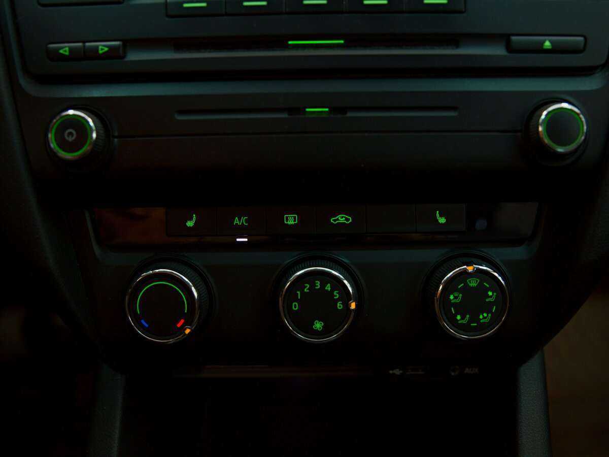 Skoda Octavia, 2014 - Фото №11