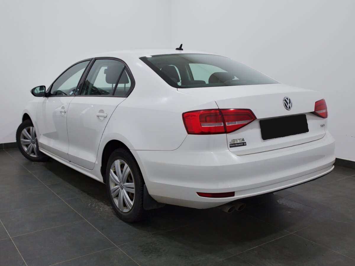 Volkswagen Jetta, 2015 - Фото №2