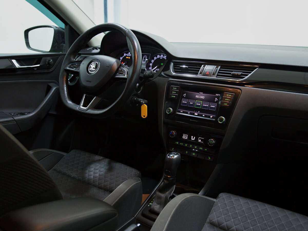 Skoda Rapid, 2017 - Фото №5