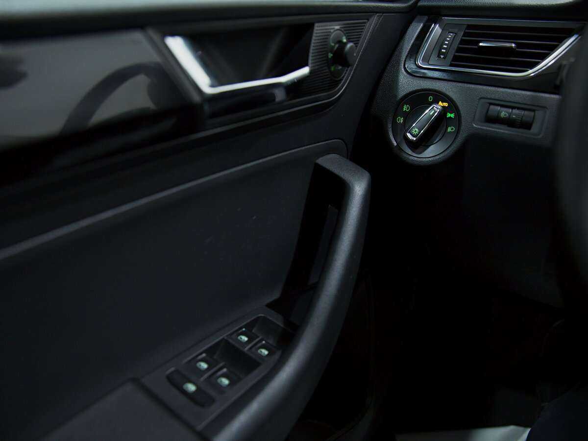 Skoda Rapid, 2017 - Фото №6