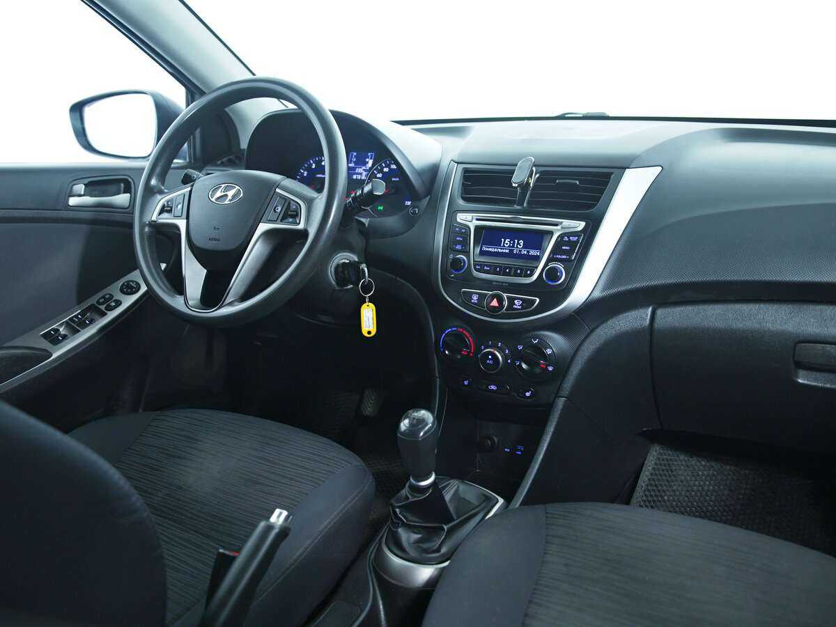 Hyundai Solaris, 2015 - Фото №10