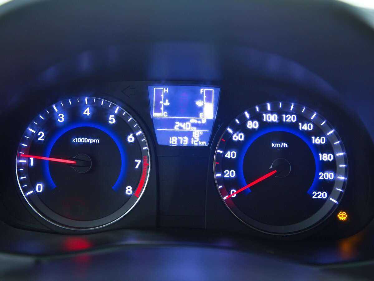 Hyundai Solaris, 2015 - Фото №13