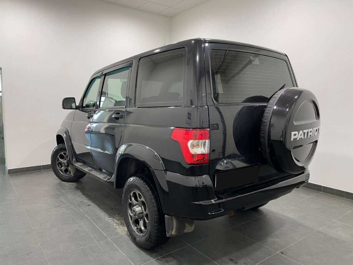 УАЗ Patriot, 2018 - Фото №2