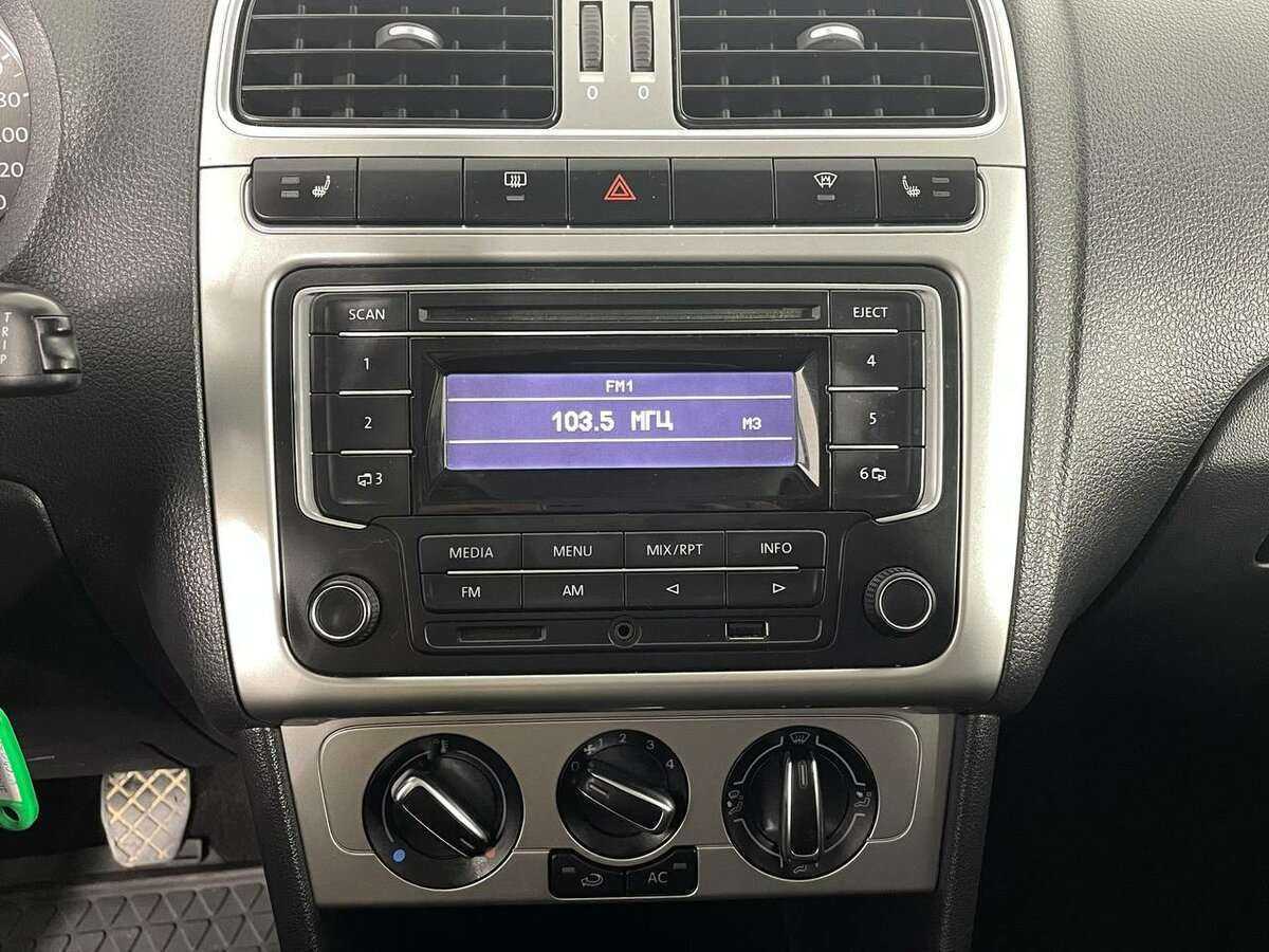 Volkswagen Polo, 2013 - Фото №12