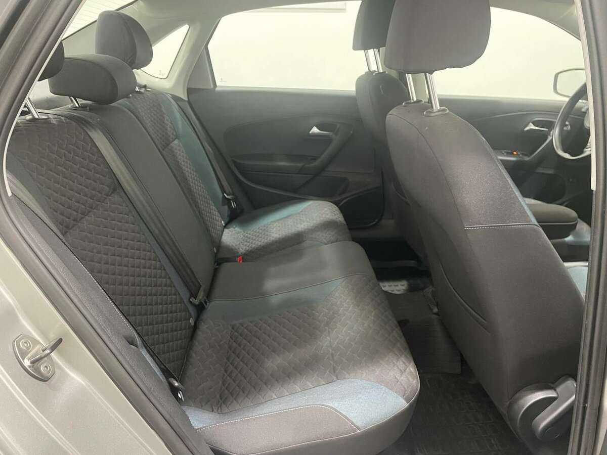 Volkswagen Polo, 2020 - Фото №10