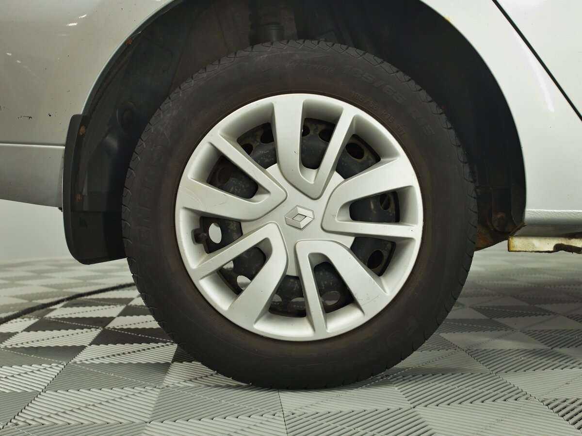 Renault Logan, 2015 - Фото №18