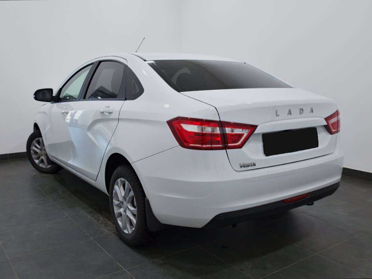 Lada (ВАЗ) Vesta, 2022 - Фото №3