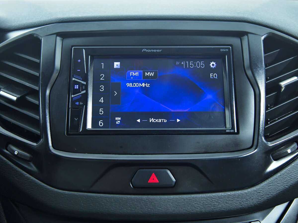 Lada (ВАЗ) Vesta, 2019 - Фото №11