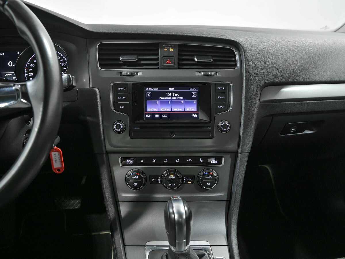 Volkswagen Golf, 2013 - Фото №9