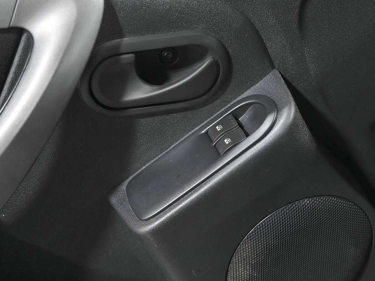 Renault Duster, 2014 - Фото №11