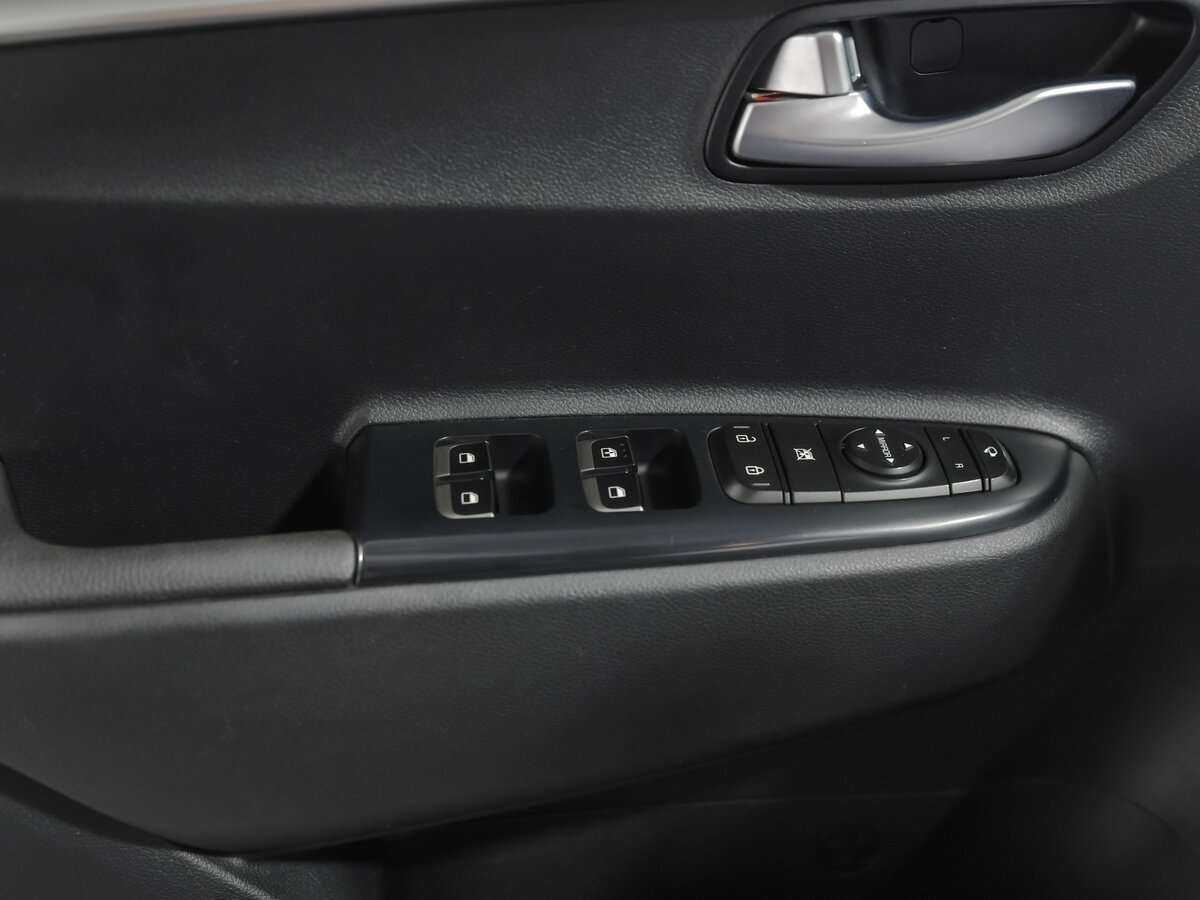 Kia Rio X, 2020 - Фото №13