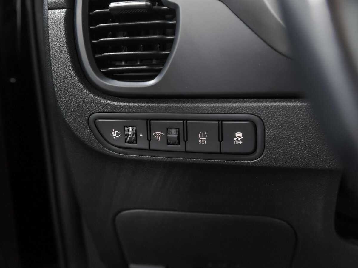 Kia Rio X, 2020 - Фото №14