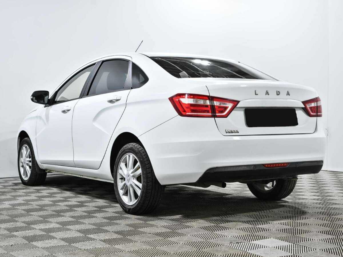 Lada (ВАЗ) Vesta, 2018 - Фото №5