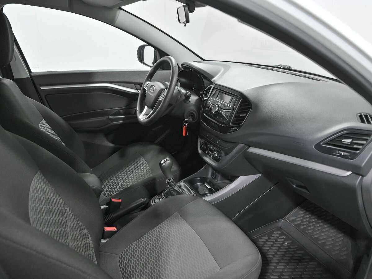 Lada (ВАЗ) Vesta, 2018 - Фото №6