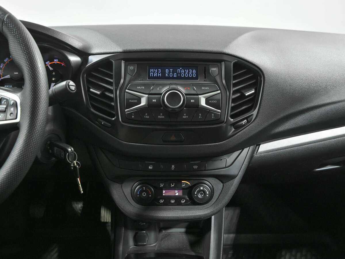 Lada (ВАЗ) Vesta, 2018 - Фото №9