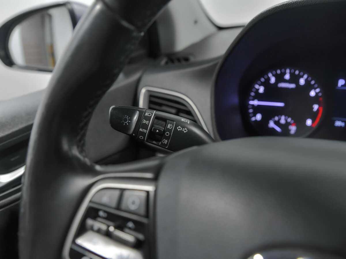 Hyundai Solaris, 2018 - Фото №7