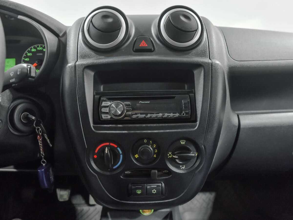 Lada (ВАЗ) Granta, 2015 - Фото №8