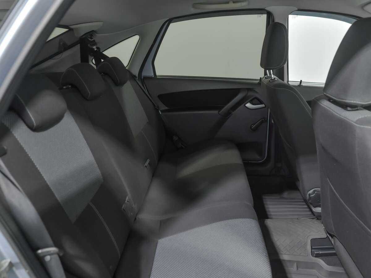 Lada (ВАЗ) Granta, 2015 - Фото №11