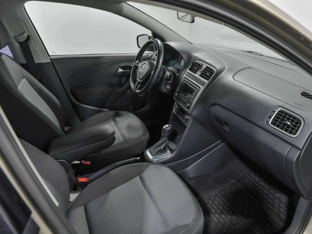 Volkswagen Polo, 2015 - Фото №12