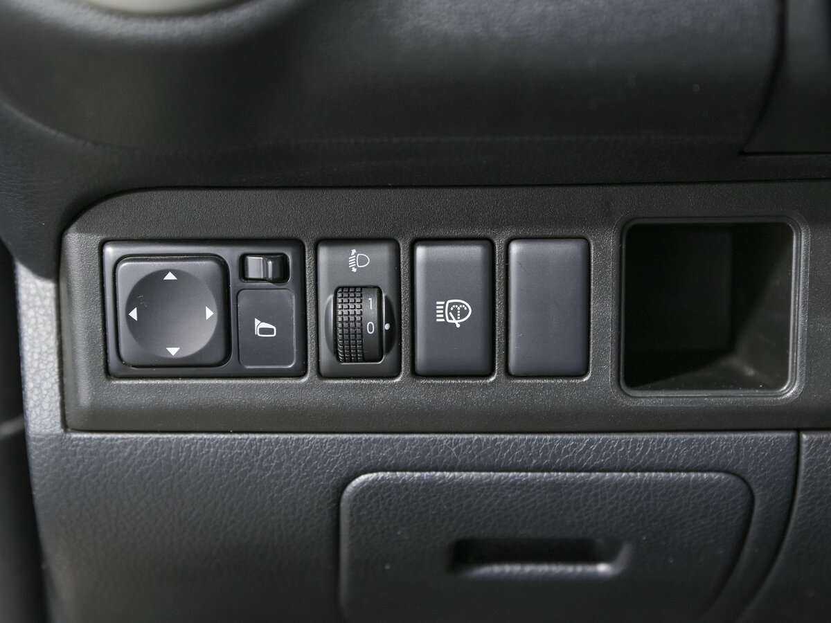 Nissan Note, 2013 - Фото №12